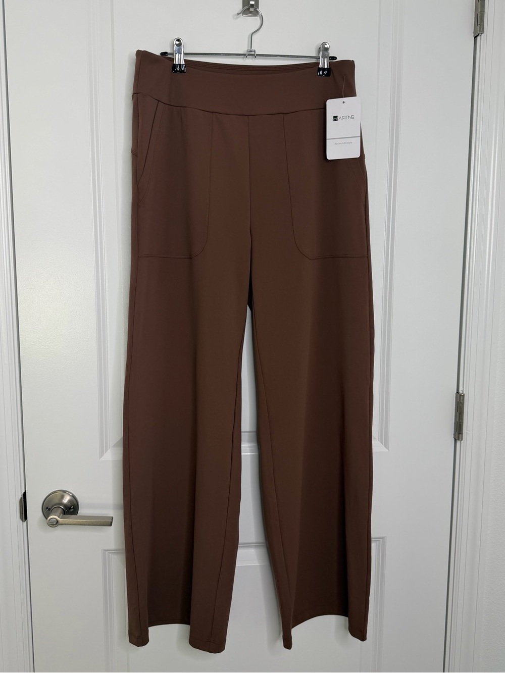 NWT Chocolate Brown Buttery Soft Wide Leg Yoga Pants Pockets L